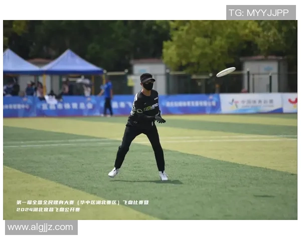 武汉飞盘队引领力量变革热议飞盘运动的崛起与发展